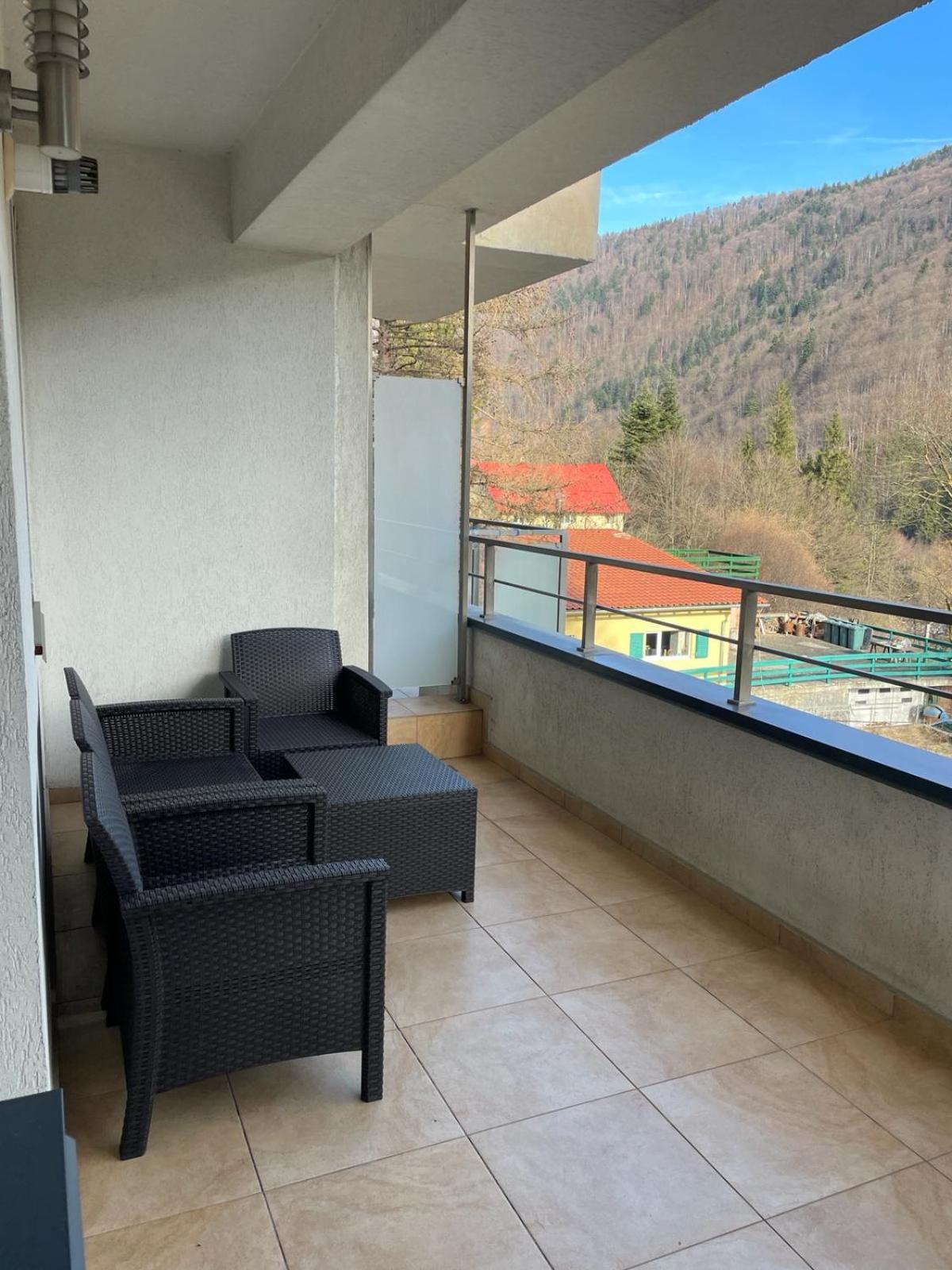 Your Second Apartament